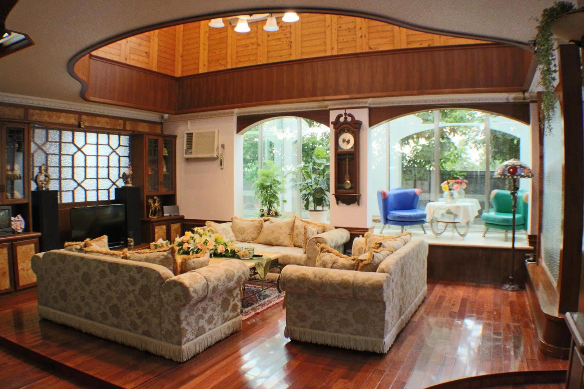 ไพน์ วิลลา Apartment หลัวตง ภายนอก รูปภาพ
