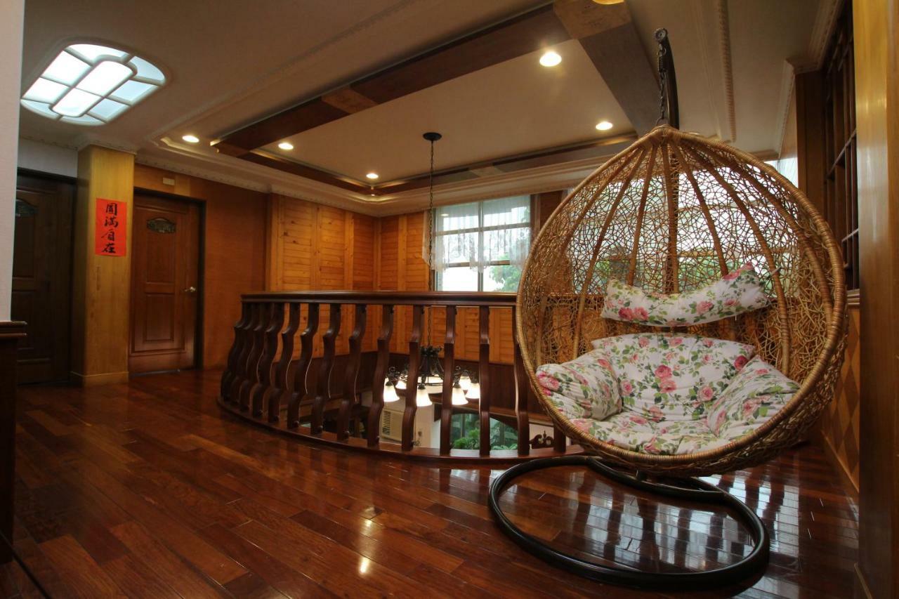 ไพน์ วิลลา Apartment หลัวตง ภายนอก รูปภาพ