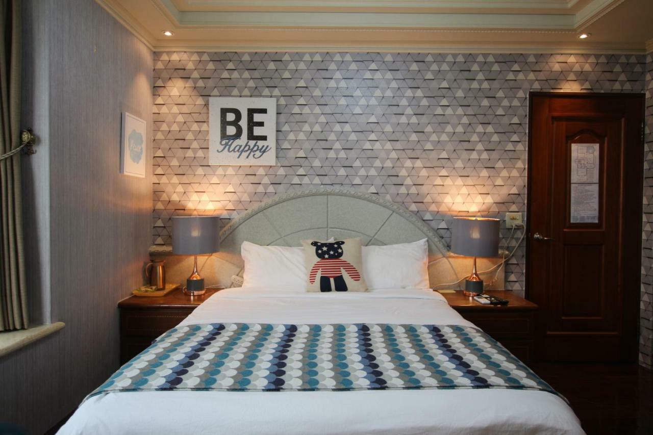 ไพน์ วิลลา Apartment หลัวตง ภายนอก รูปภาพ