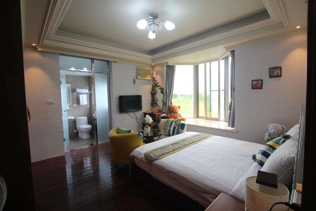 ไพน์ วิลลา Apartment หลัวตง ภายนอก รูปภาพ